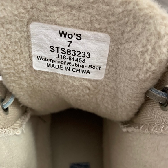 Sperry boots - Picture 3 of 3